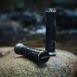 Nukeproof Horizon Race Håndtag 19 Nukeproof Horizon Race Håndtag -Tilbud Cykler Butik Nukeproof Horizon Race Grip Bar Grips Black Black 1