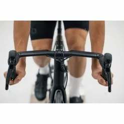 Prime Primavera Aero Carbon Handlebar -Tilbud Cykler Butik Prime Primavera Aero Carbon Handlebar Aero Bars Black PPACH38B 1