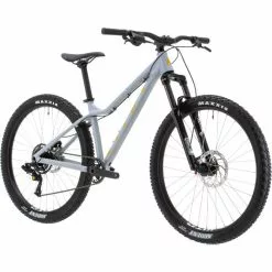 Vitus Nucleus 27 VRW Womens Mountain Bike 19 Vitus Nucleus 27 VRW Womens Mountain Bike -Tilbud Cykler Butik Vitus Nucleus 27 VRW Womens Mountain Bike 2022 Oryx Grey Yellow 02