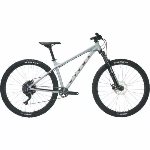 Vitus Nucleus 29 VRS Mountain Bike 6 Vitus Nucleus 29 VRS Mountain Bike -Tilbud Cykler Butik Vitus Nucleus 29 VRS Mountain Bike 2022 Onyx Grey 01